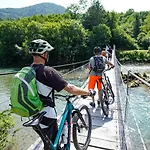 شاليه Glamping Avantura- A Natural Getaway By The Kolpa River Kostel