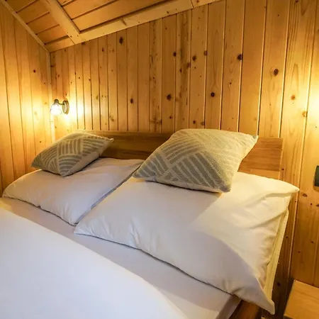 בקתה Glamping Avantura- Cabin For Two, Kolpa Valley Kostel