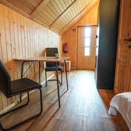 Glamping Avantura- Cabin For Two, Kolpa Valley בקתה *