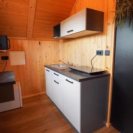 Glamping Avantura- Cabin For Two, Kolpa Valley Kostel