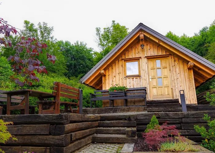 Glamping Avantura- A Natural Getaway By The Kolpa River *